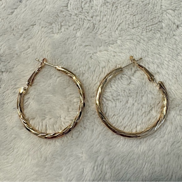 Jewelry - Beautiful Earrings